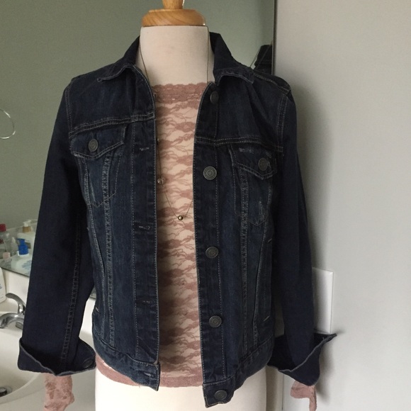 Mudd Tops - ❌SOLD❌ Powder Pink Lace top